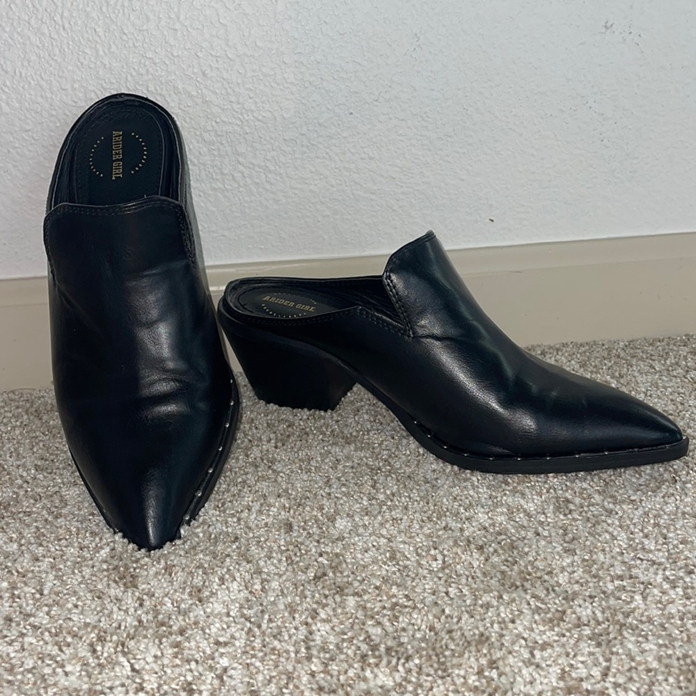 Adorable Heeled Slip On Mules